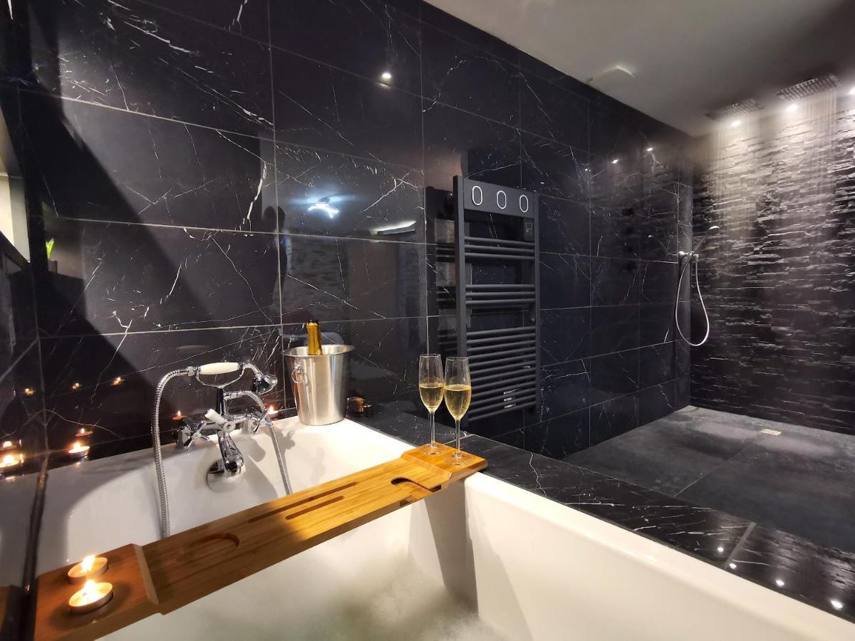 Appartement Luxueux Au Coeur De La Doutre Angers Eksteriør bilde